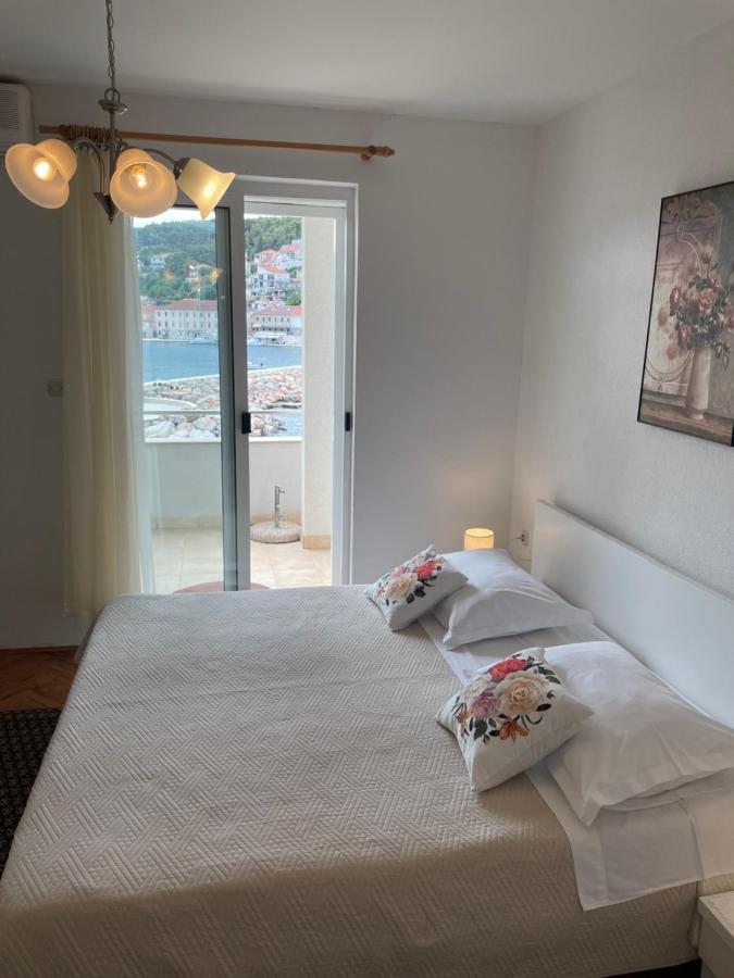 apartmani Ilda Radonić Jelsa  Bagian luar foto