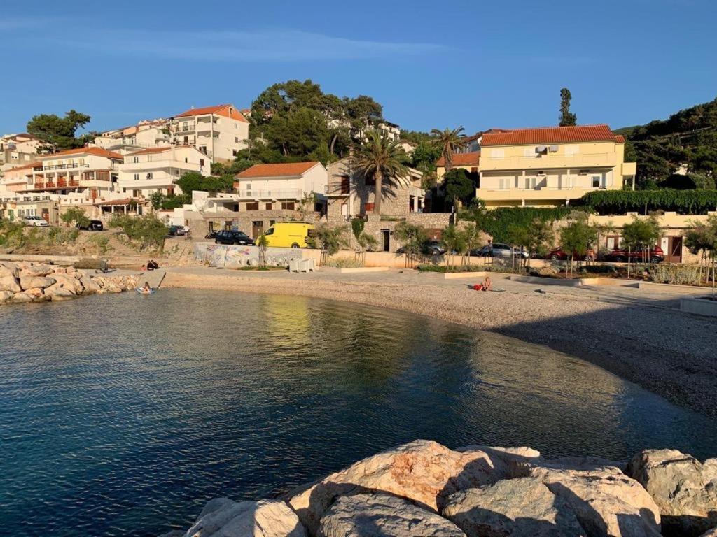 apartmani Ilda Radonić Jelsa  Bagian luar foto