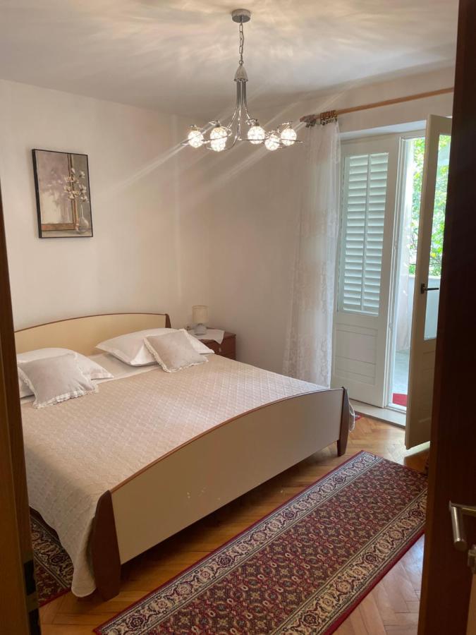 apartmani Ilda Radonić Jelsa  Bagian luar foto