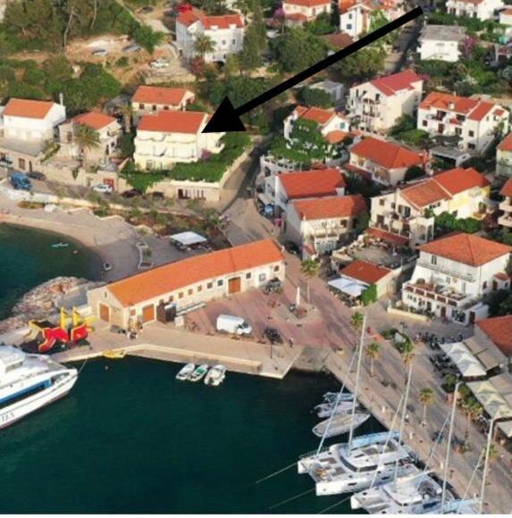 apartmani Ilda Radonić Jelsa  Bagian luar foto