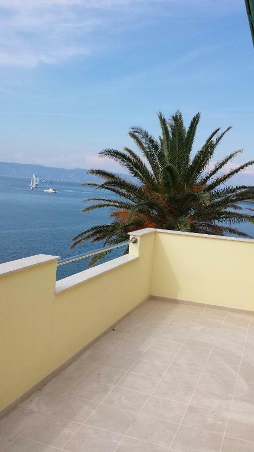 apartmani Ilda Radonić Jelsa  Bagian luar foto
