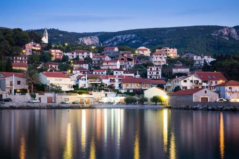 apartmani Ilda Radonić Jelsa  Bagian luar foto