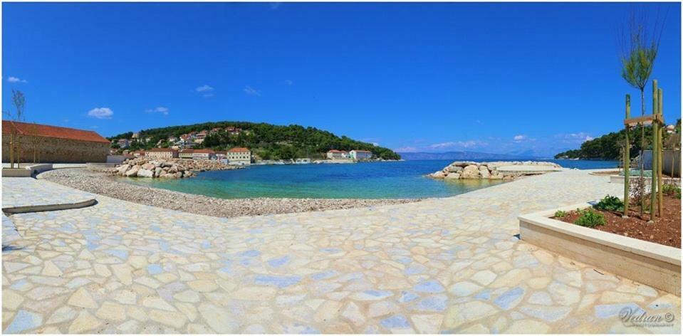 apartmani Ilda Radonić Jelsa  Bagian luar foto